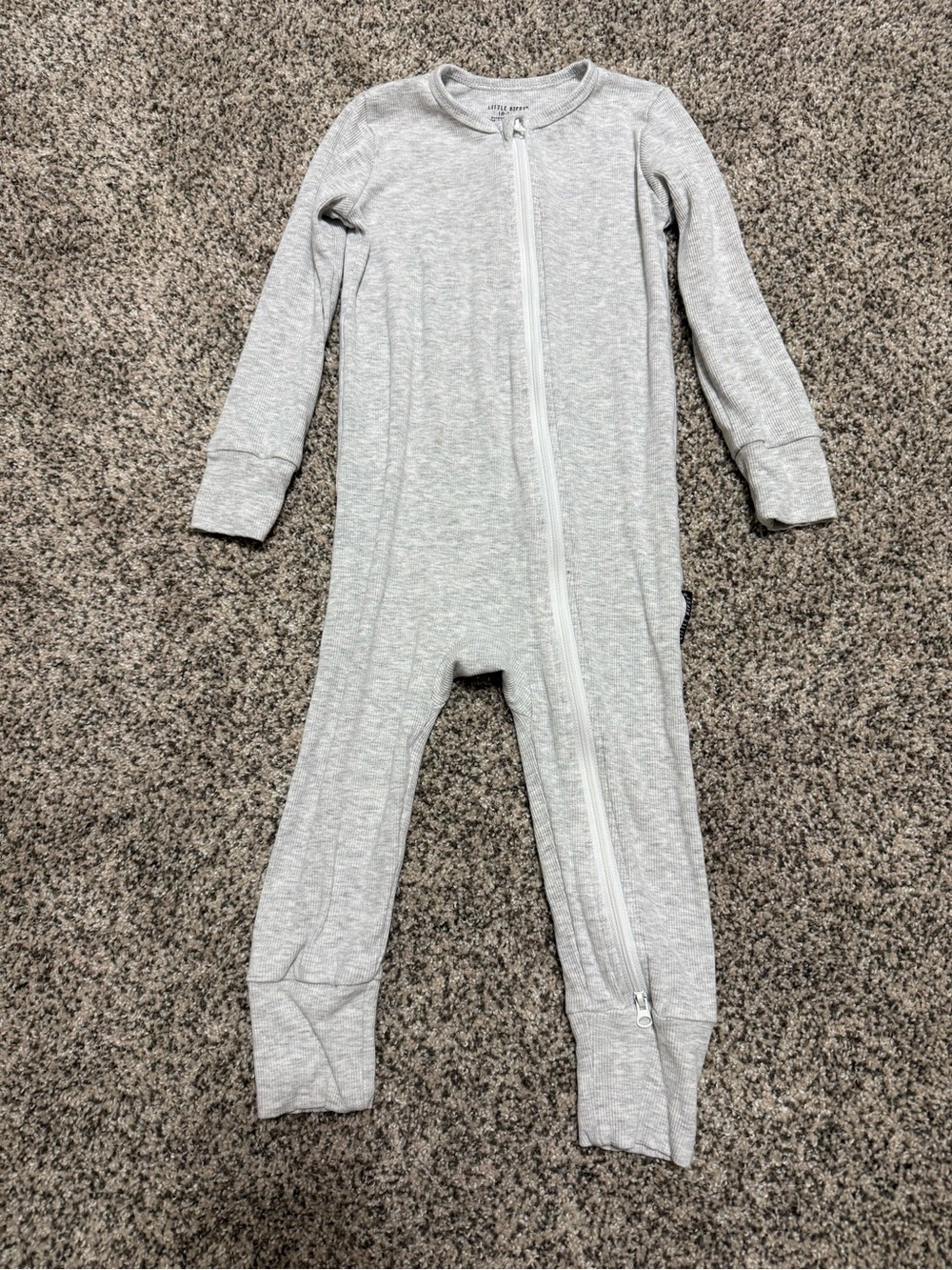 LITTLE BIPSY Gray Ribbed Zip-Front Kids One-Piece Pajamas 18-24 Months